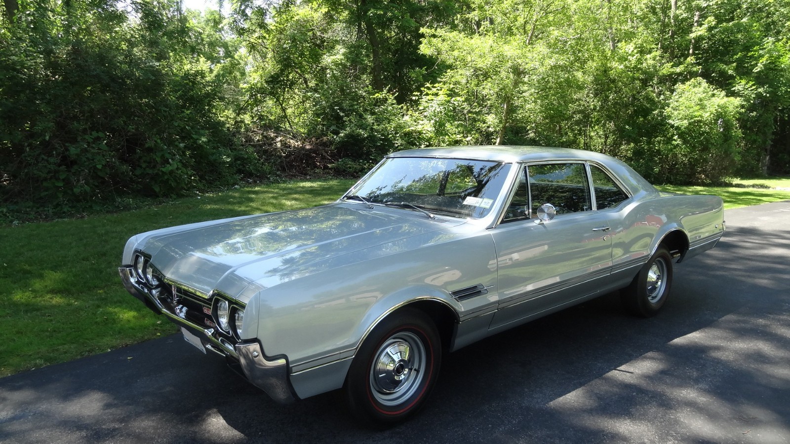 Oldsmobile-442-1966-sport-coupe-Black