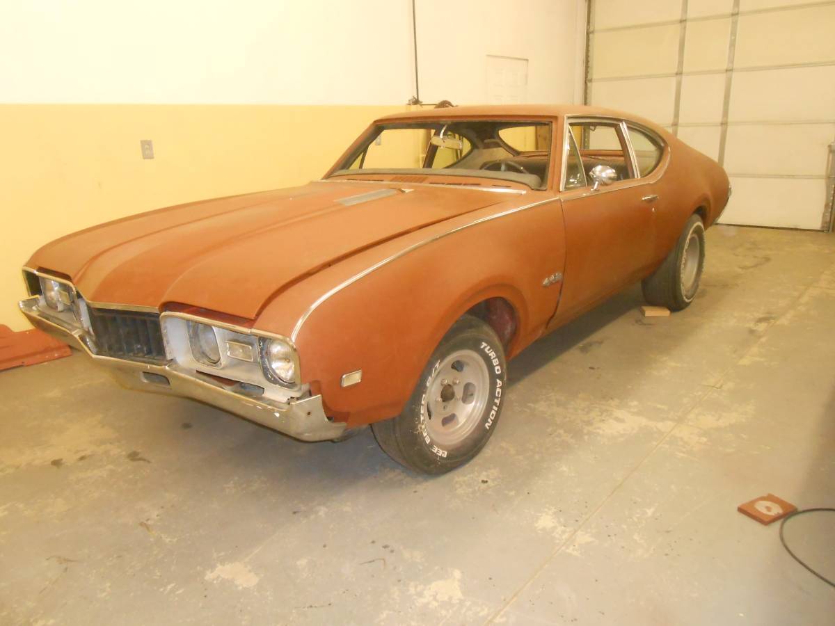 Oldsmobile-442-1968-red