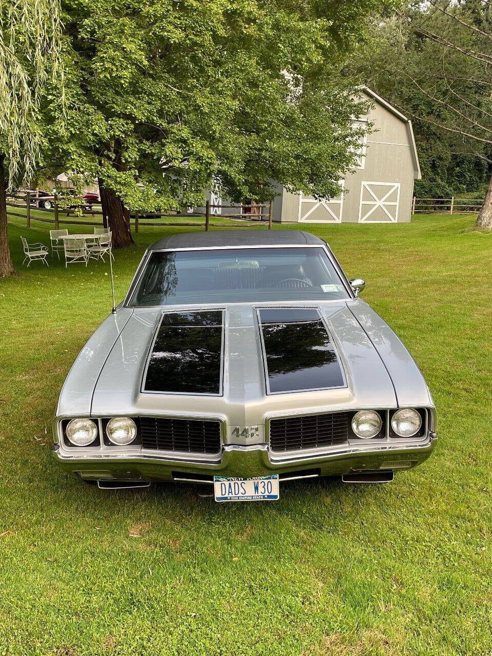 Oldsmobile-442-w-30-1969-Titanium-Black Oldsmobile-442-w-30-1969-Titanium-Black