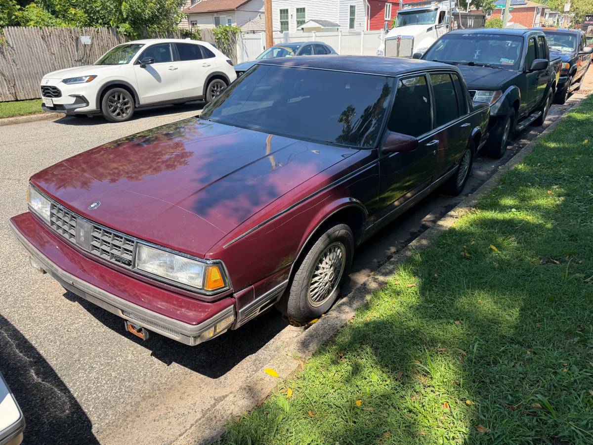 Oldsmobile-98-1987-red