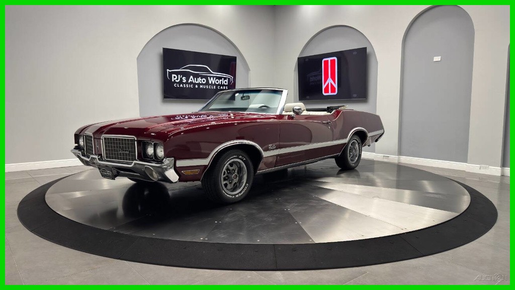 Oldsmobile-Cutlass-1972-Black Oldsmobile Cutlass 1972