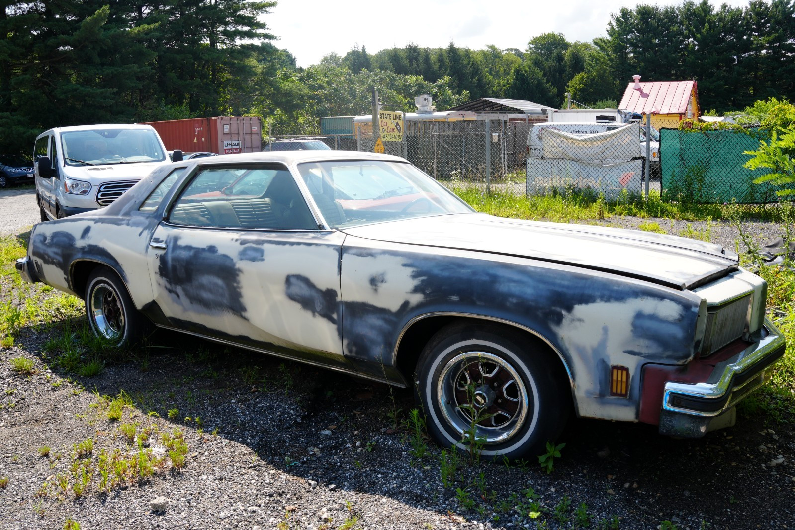 Oldsmobile-Cutlass-1975-Coupe-Brown