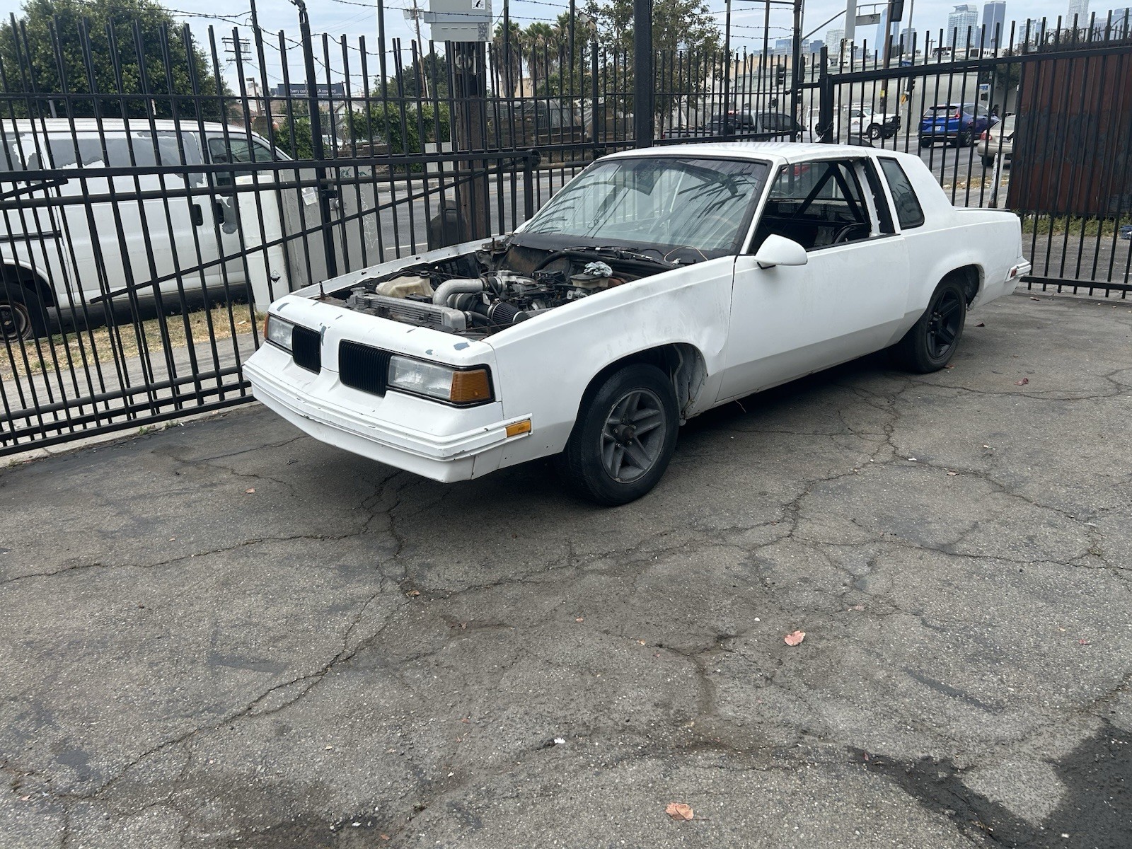 Oldsmobile Cutlass Supreme 1984