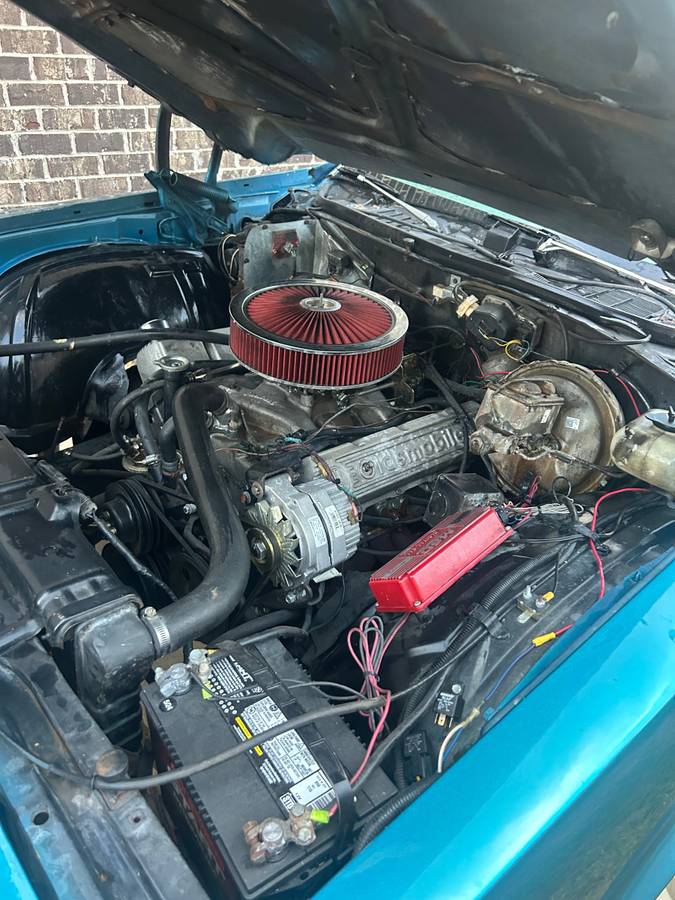 Oldsmobile-Cutlass-supreme-1976-blue
