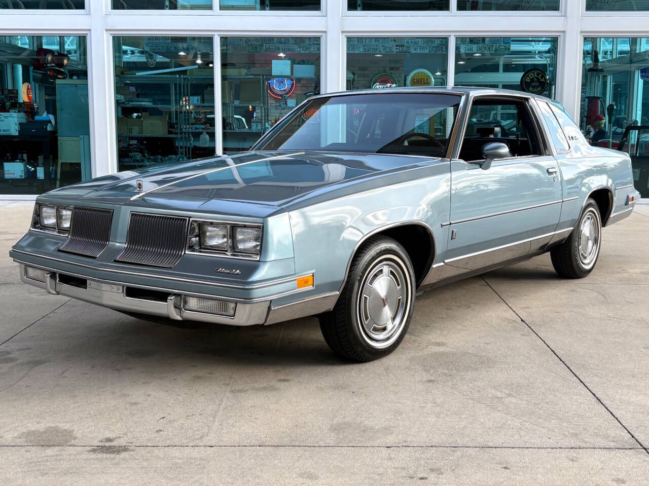 Oldsmobile-Cutlass-supreme-1986-Blue-Blue