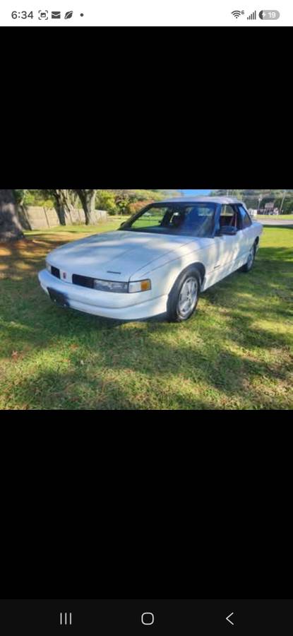 Oldsmobile-Cutlass-supreme-convertible-1991