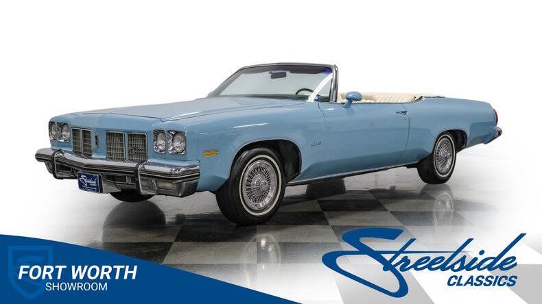 Oldsmobile-Delta-eighty-eight-1975-Monarch-Blue-White