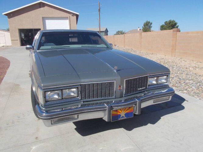 Oldsmobile-Delta-eighty-eight-royale-1984-Gray
