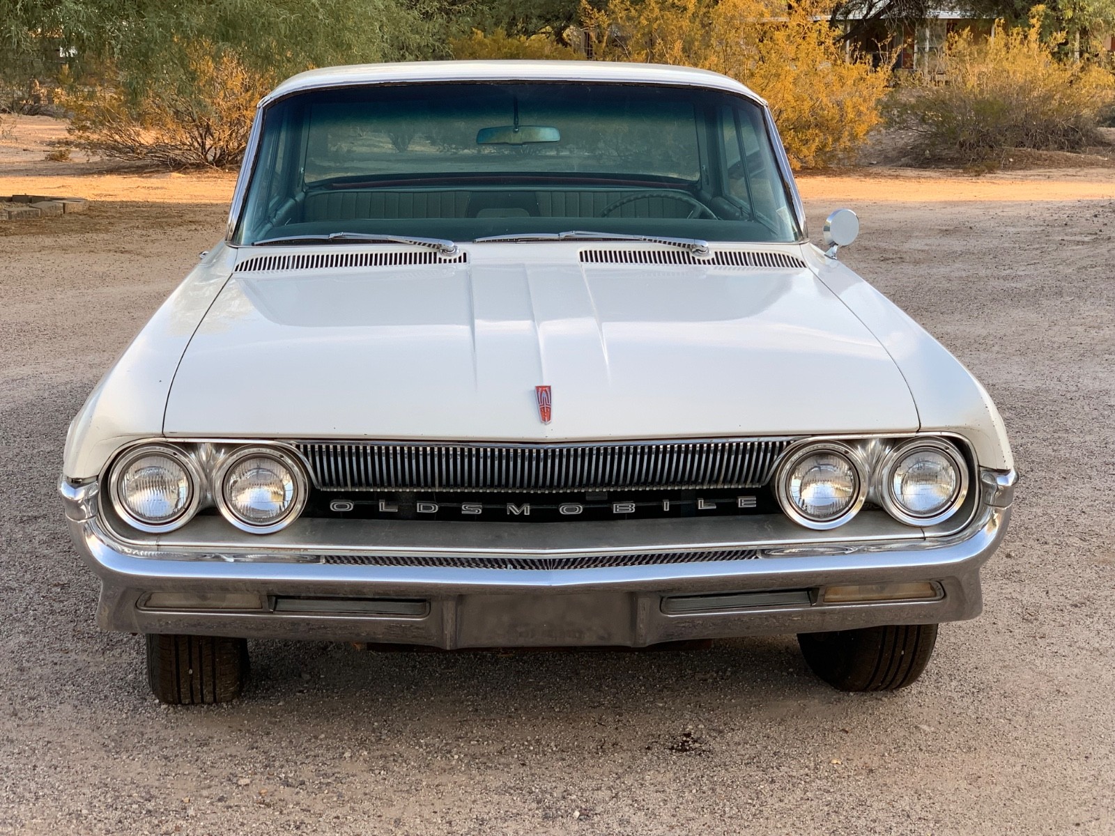 Oldsmobile-Dynamic-1961