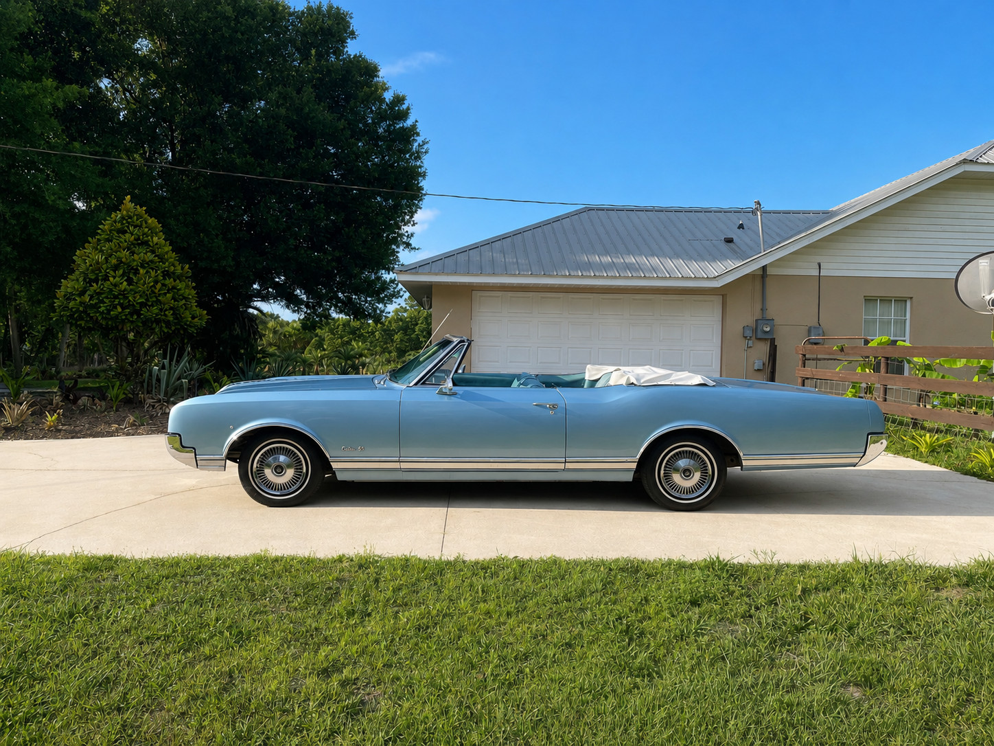 Oldsmobile-Eighty-Eight-1966