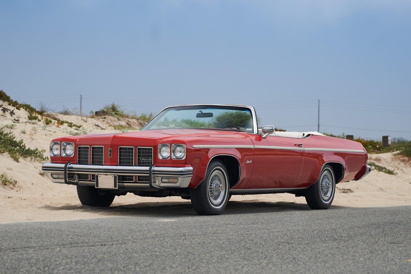 Oldsmobile-Eighty-Eight-1975-Convertible-White