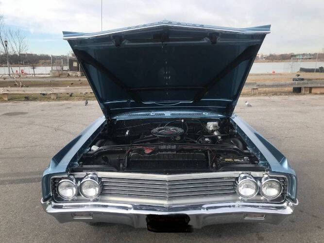 Oldsmobile-Eighty-eight-1963-Blue