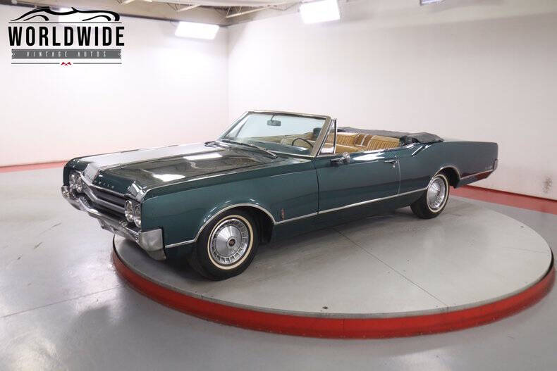 Oldsmobile-Eighty-eight-1965-Blue-Brown