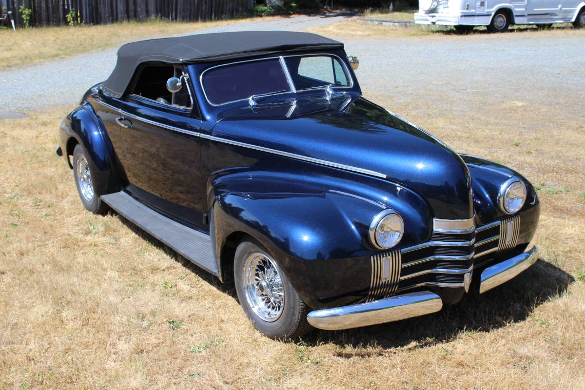 Oldsmobile-Model-60-1940