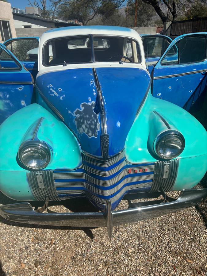 Oldsmobile-Series-90-1940-blue