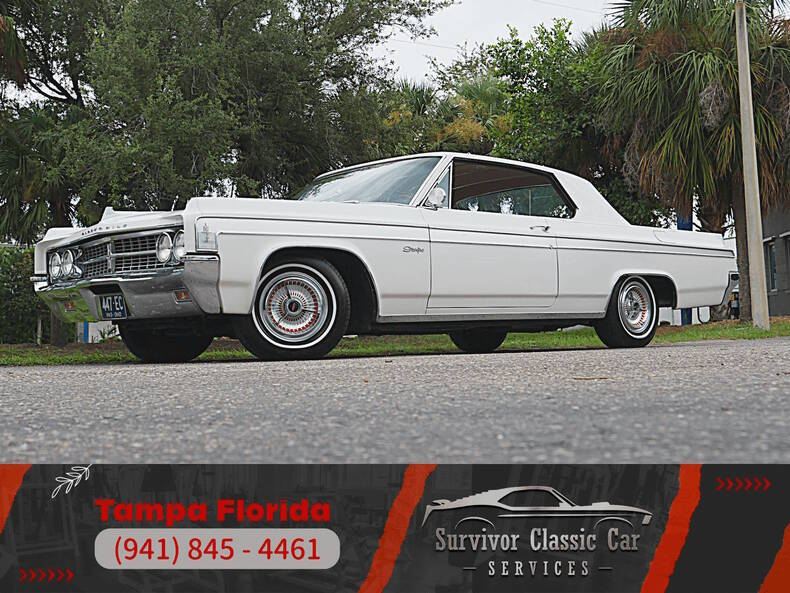 Oldsmobile-Starfire-1963-Provincial-White-Red Oldsmobile-Starfire-1963-Provincial-White-Red