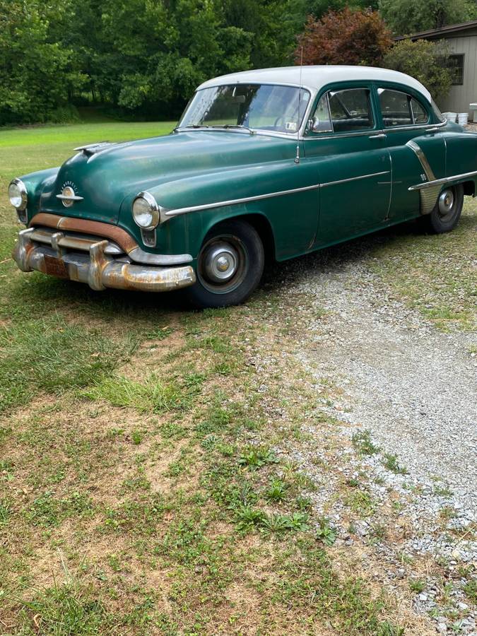 Oldsmobile-Super-88-1952