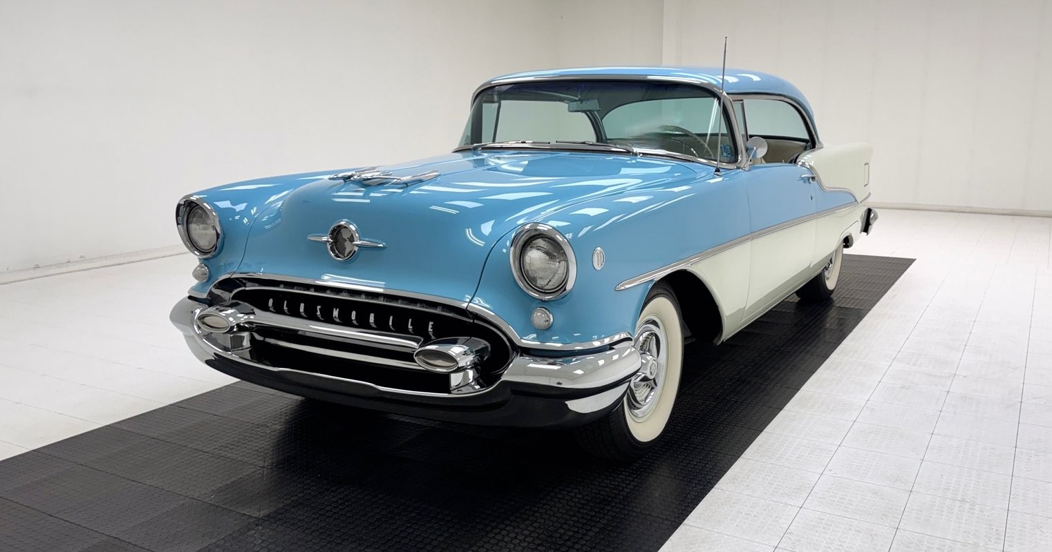 Oldsmobile Super 88 1955