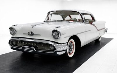 Oldsmobile Super 88 1957