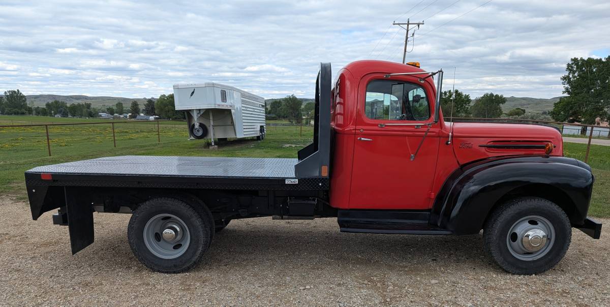 One-ton-ford-1942