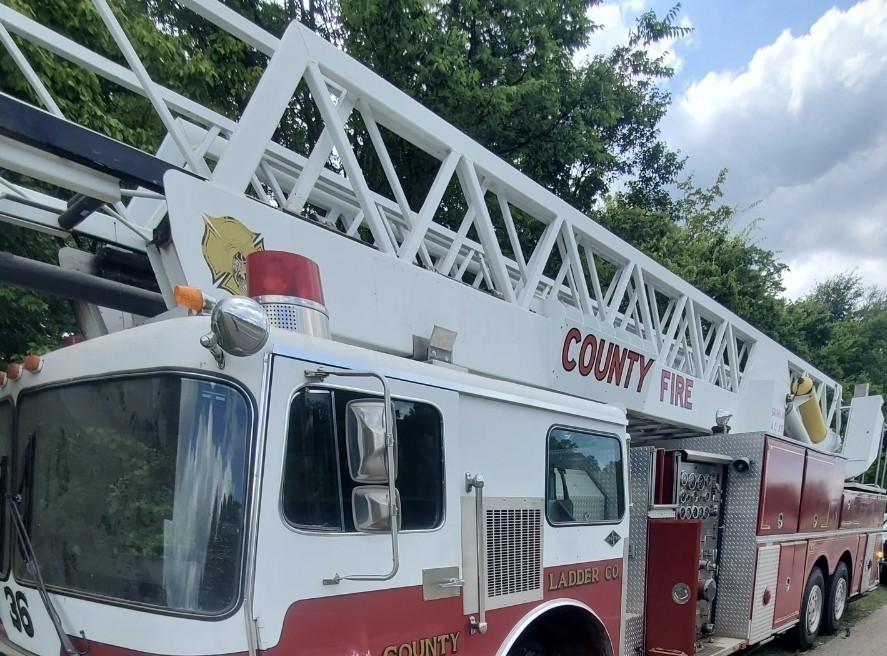 Other-Makes-Firetruck-1984