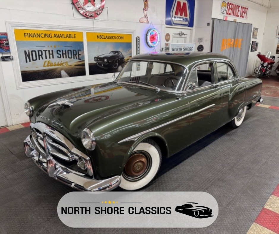 Packard-1951-4-Door-Gray