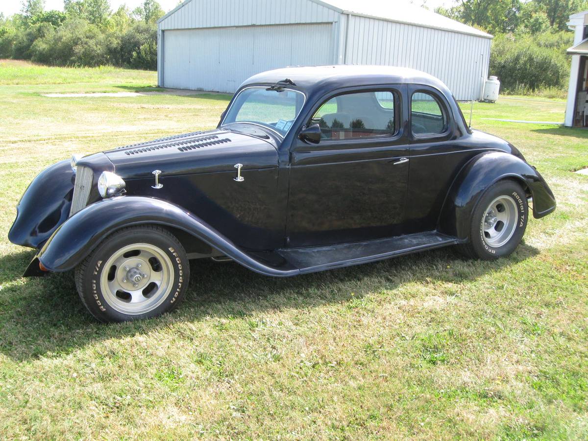Plymouth-1935-blue