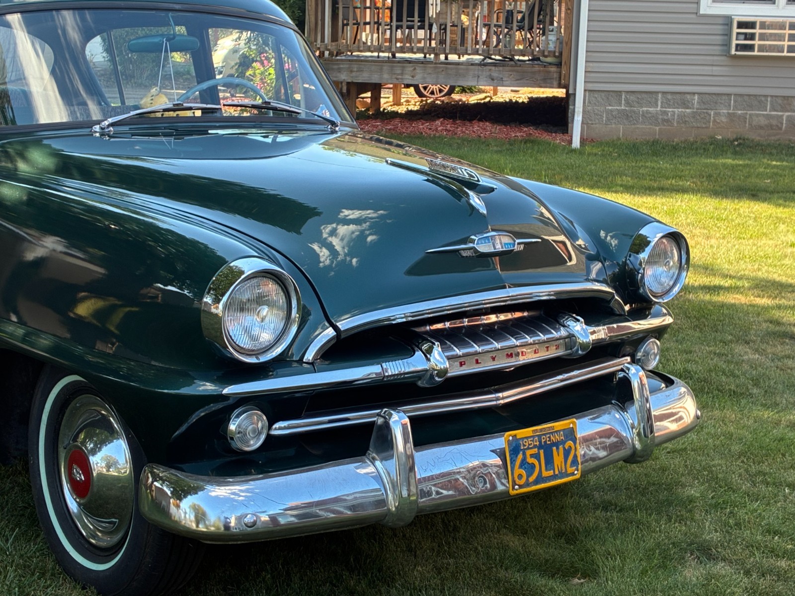 Plymouth-1954-Sedan-Green