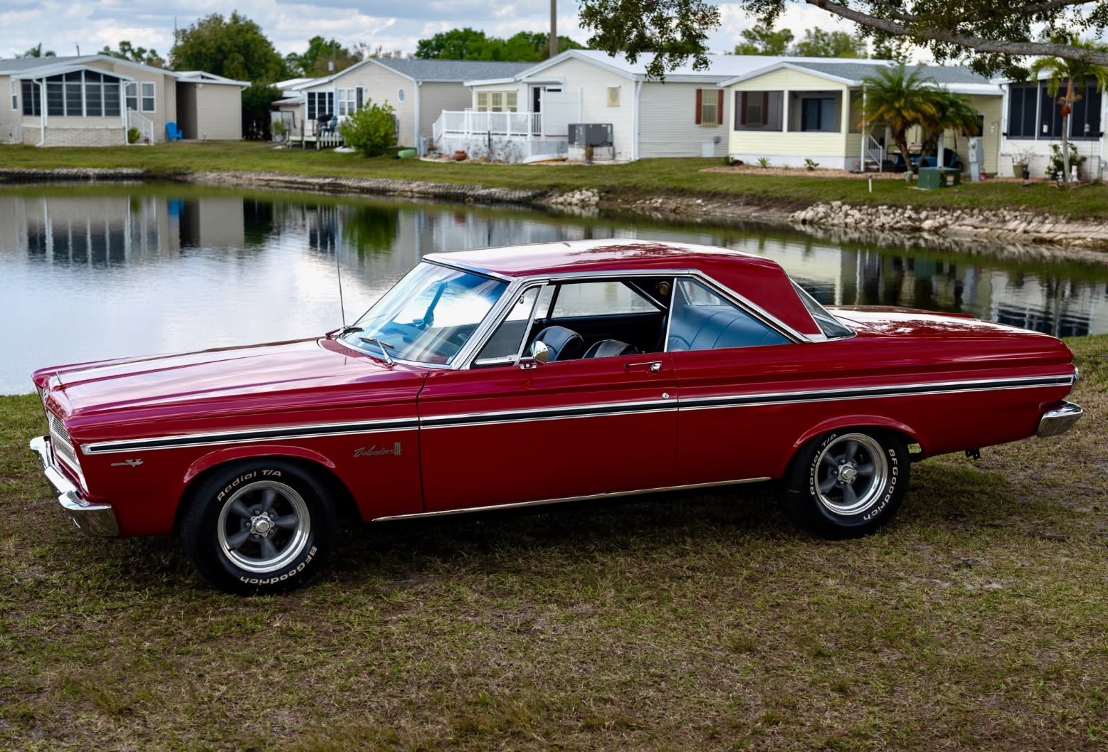 Plymouth-2-1965-Sedan-Black