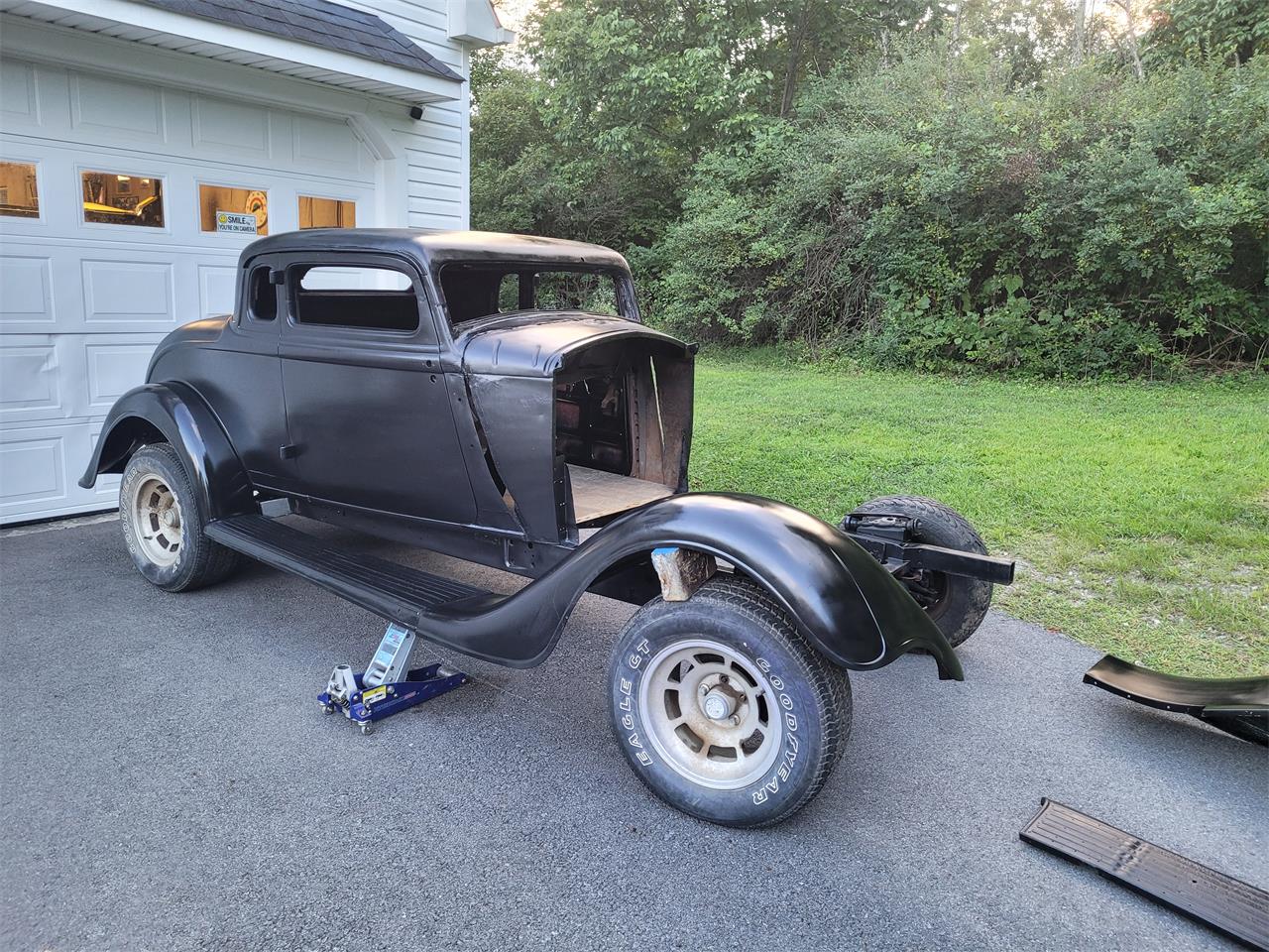Plymouth-5-window-coupe-1933-Black