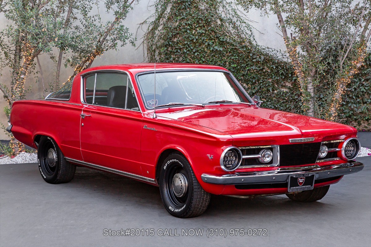 Plymouth-Barracuda-1964