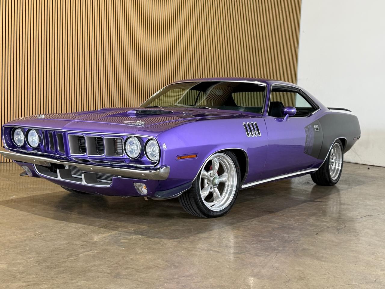 Plymouth-Barracuda-1971-American-Muscle-Car Plymouth Barracuda 1971
