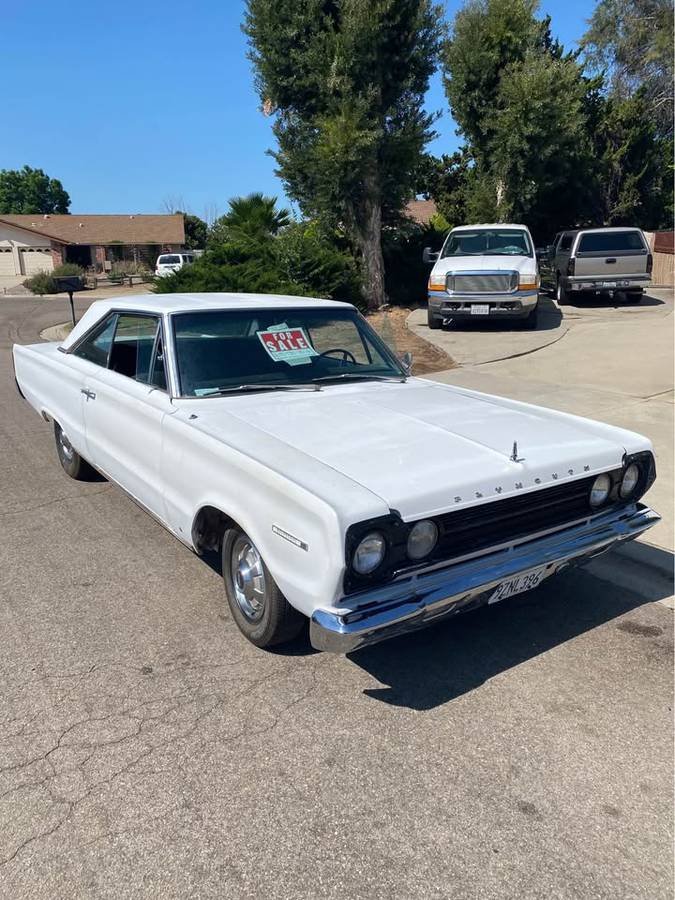 Plymouth-Belvedere-1967-white