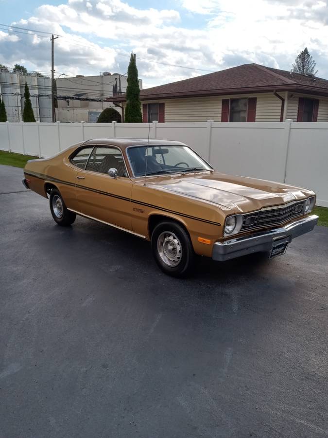 Plymouth-Duster-1974