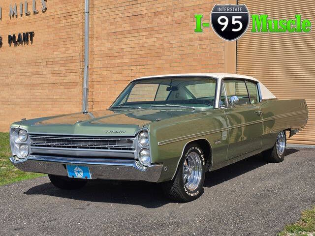Plymouth-Fury-iii-1968-Green-amp-White-Green-amp-White