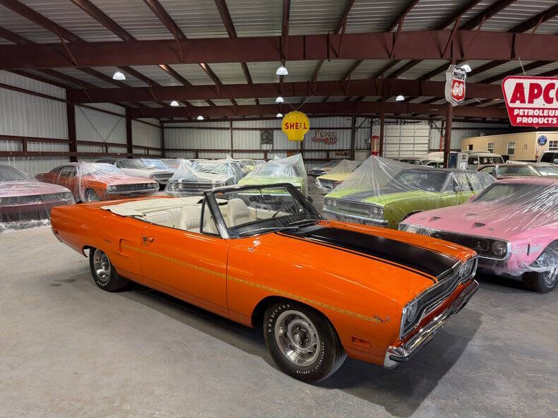 Plymouth-Roadrunner-1970-Vitamin-C