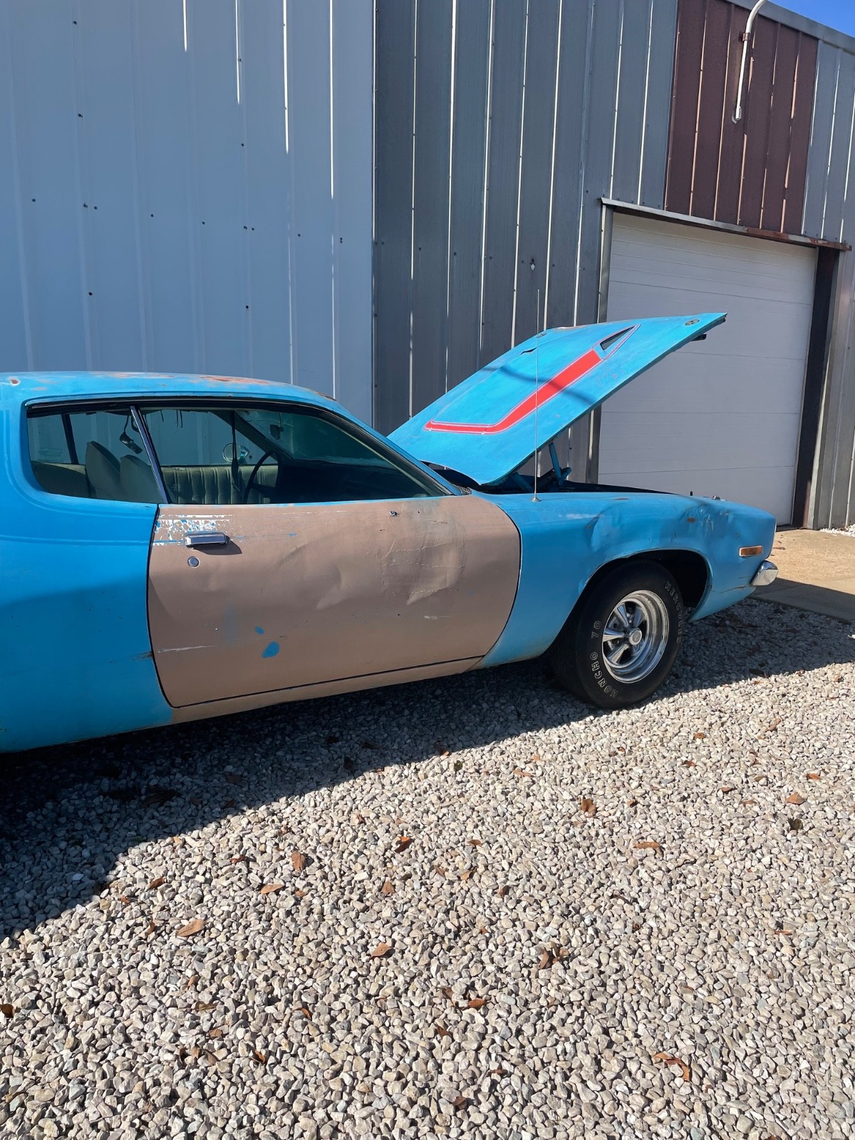 Plymouth-Roadrunner-1973-Coupe-White