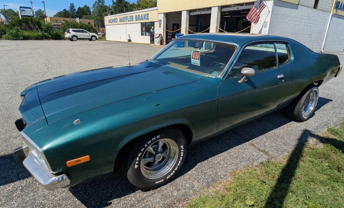 Plymouth-Satellite-sebring-1973-Green
