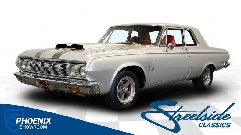 Plymouth-Savoy-1964-Silver-Red