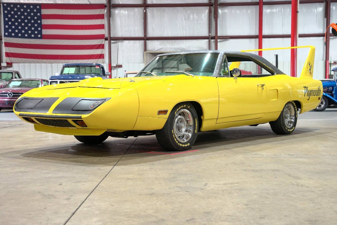 Plymouth-Superbird-1970-Yellow-Black