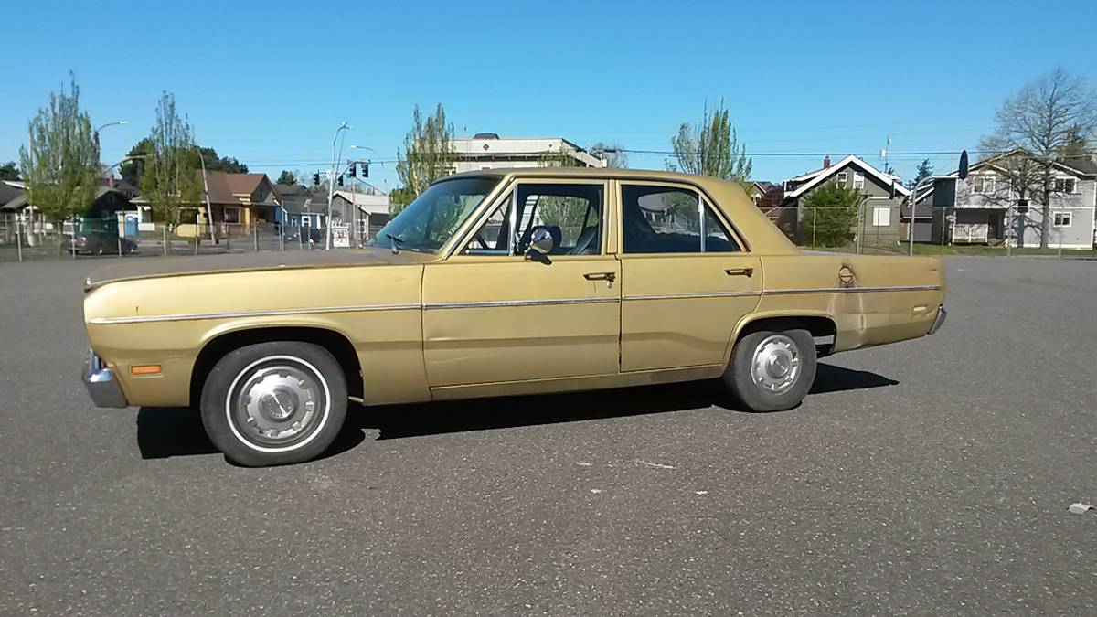Plymouth-Valiant-1969