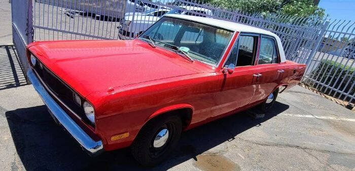 Plymouth-Valiant-1972