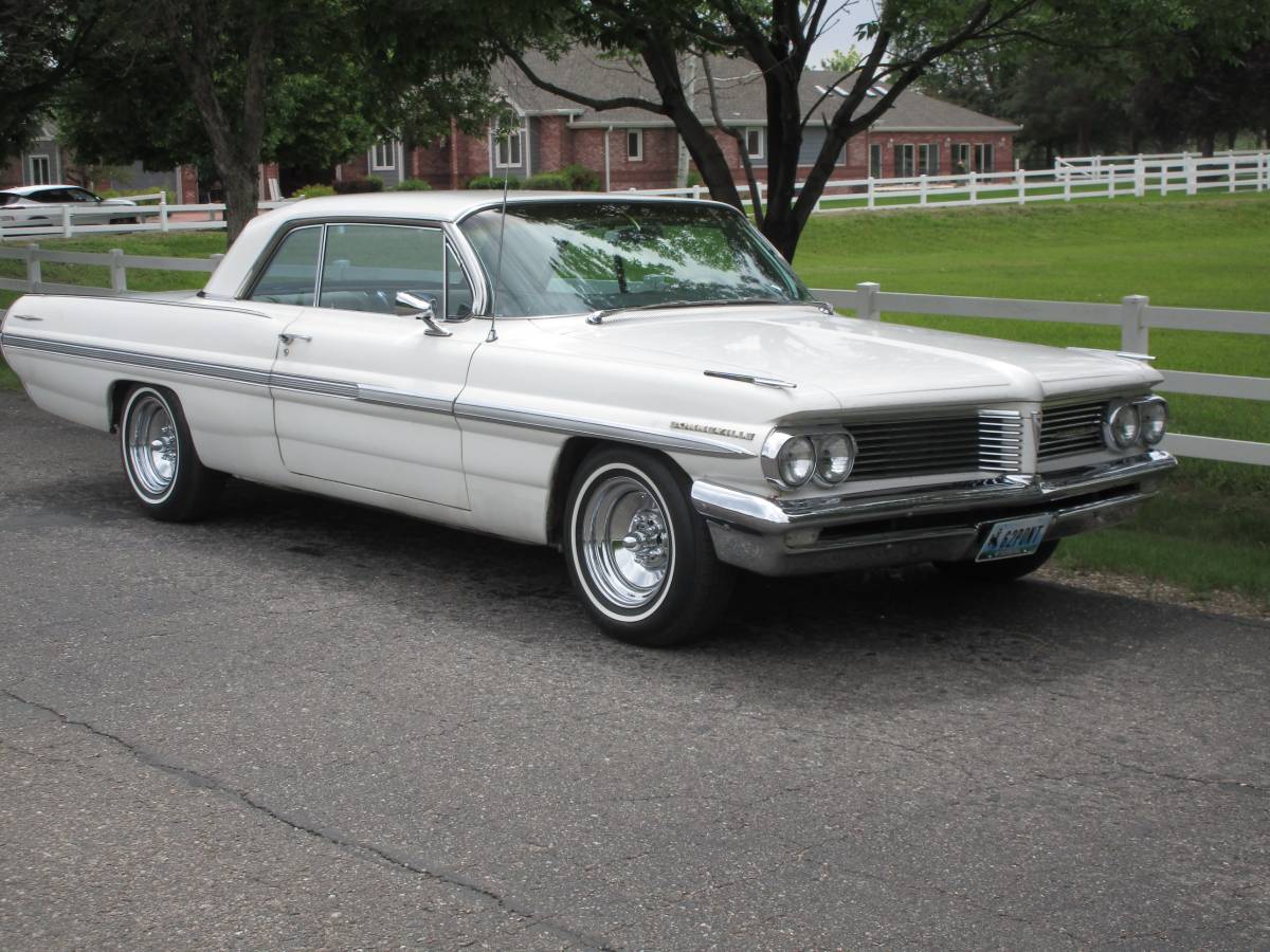 Pontiac-1962-white