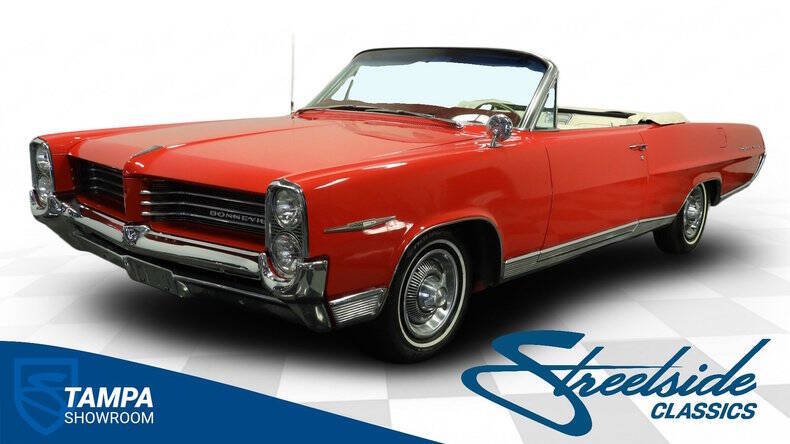 Pontiac-Bonneville-1964-Grenadier-Red-White