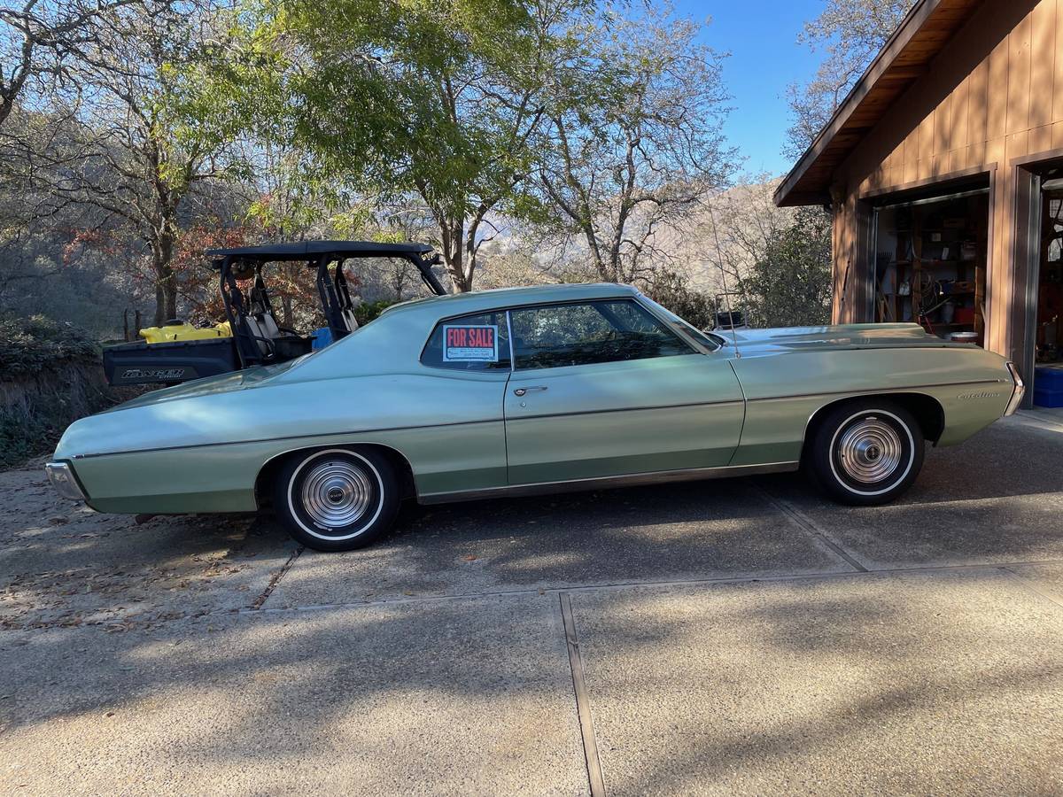 Pontiac-Catalina-1969-green