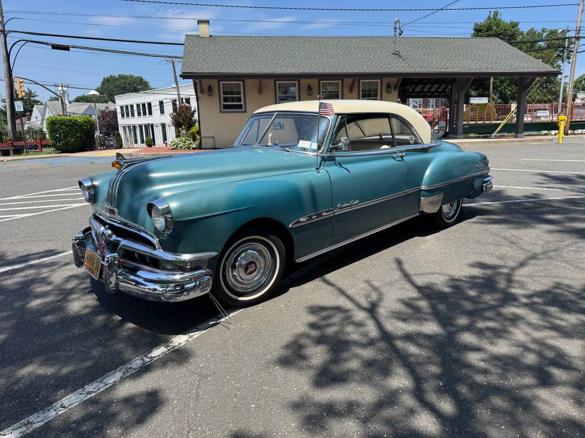 Pontiac-Chieftain-1951