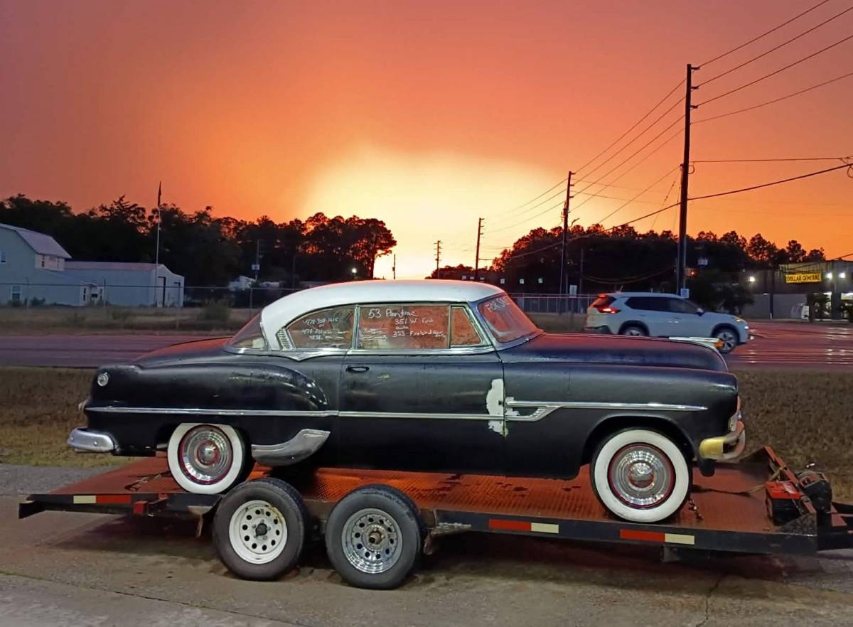 Pontiac-Chieftain-catalina-ht-1953-black