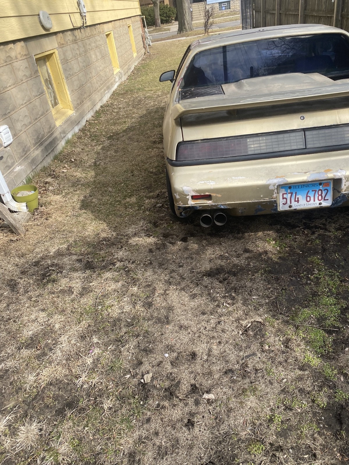 Pontiac Fiero 1986
