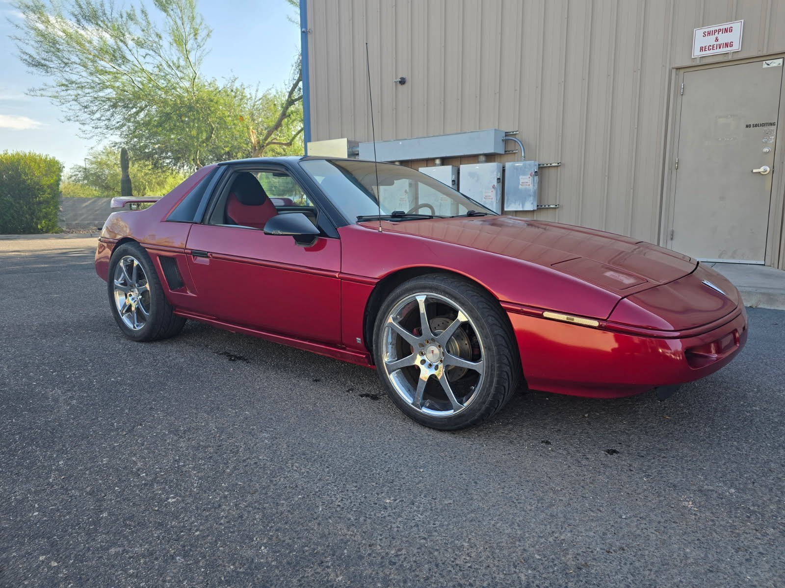 Pontiac Fiero 1988