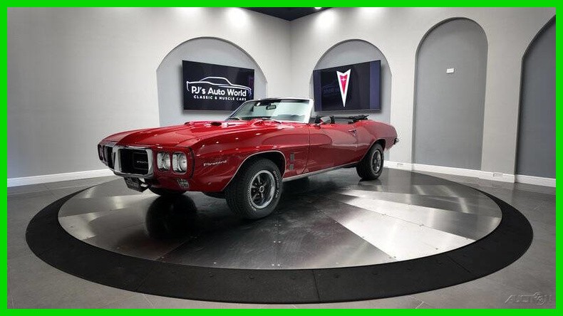 Pontiac-Firebird-1969-Black